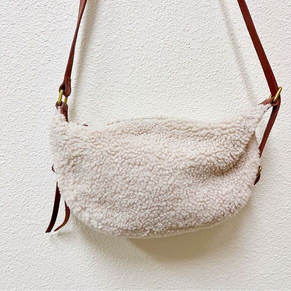Madewell Mini The Resourced High Pile Fleece Sling Bag Tan Brown - Picture 3 of 9